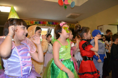 1_farsang27